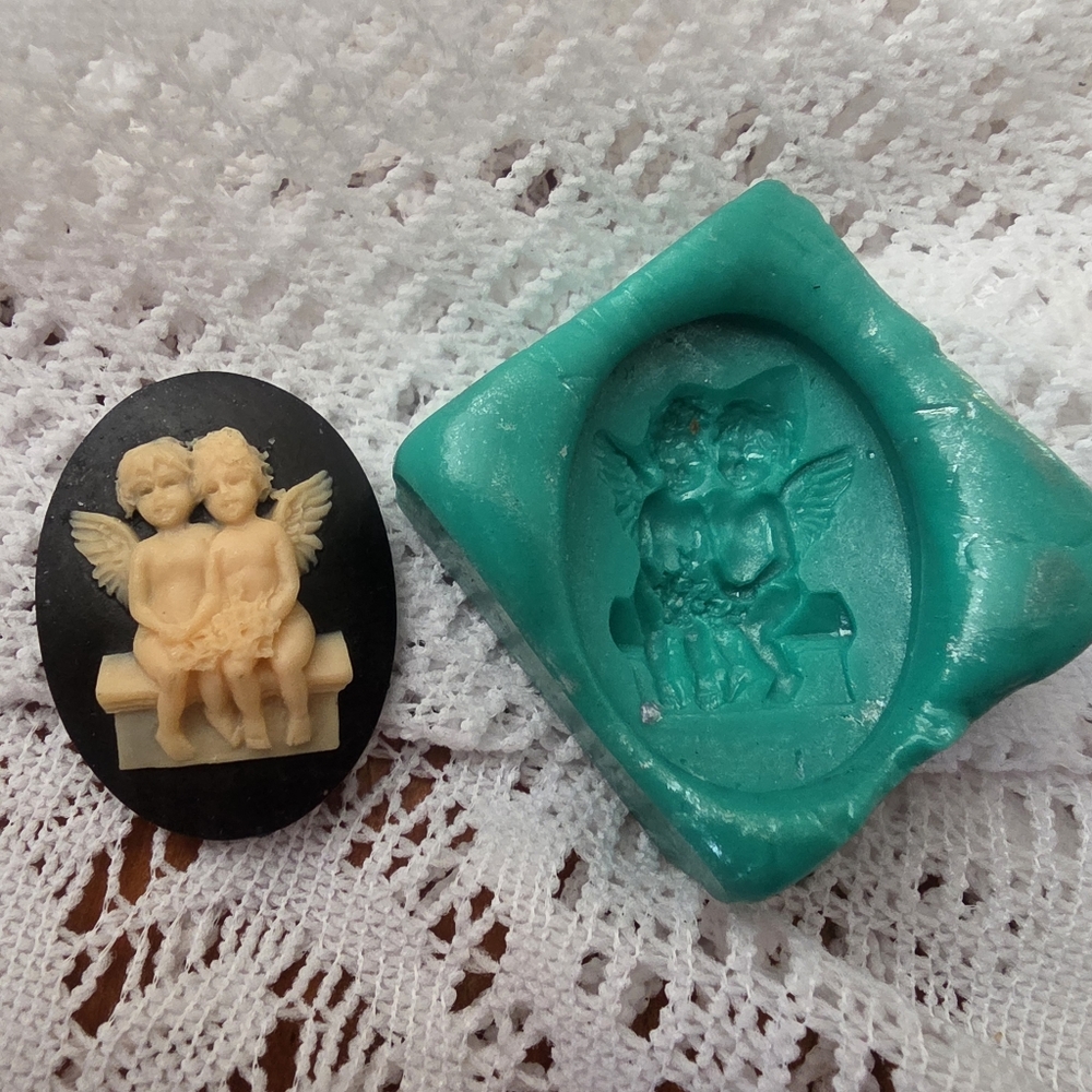 Two Fairy Children Cameo Mold, Jewelry Making For Resin / Polymer Clay